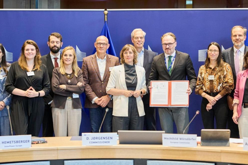 EU links data-centre growth to grids EU links data-centre growth to grids