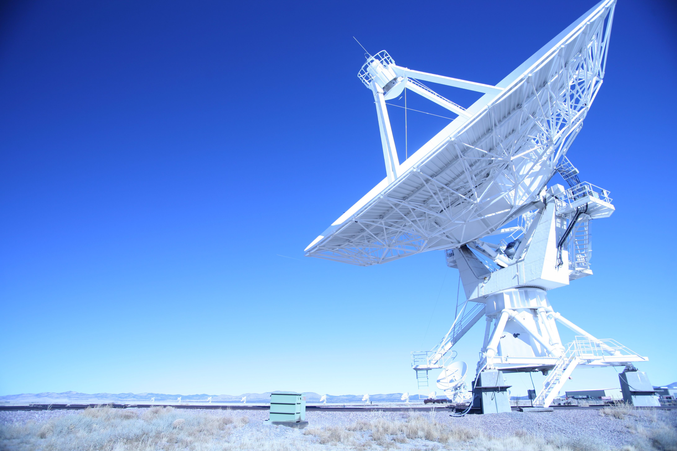Leonardo builds European layer for commercial signals data Leonardo builds European layer for commercial signals data